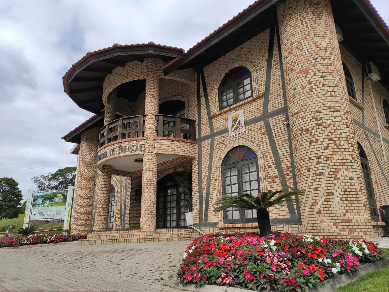  Vereadores  pleiteiam leitos de UTI para o hospital de Azambuja