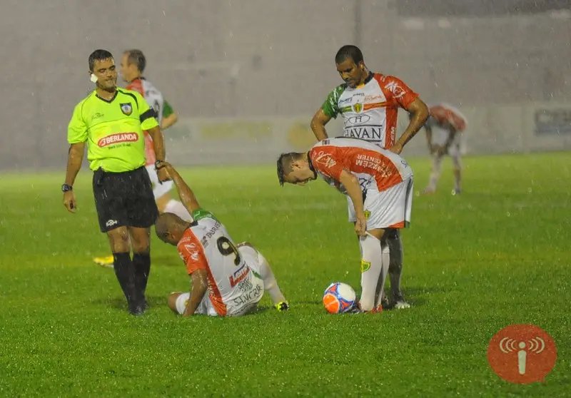 De quatro jogos, árbitro apitará terceiro do Brusque FC