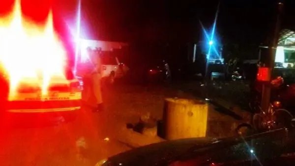 Duas pessoas agredidas durante confusão em bar