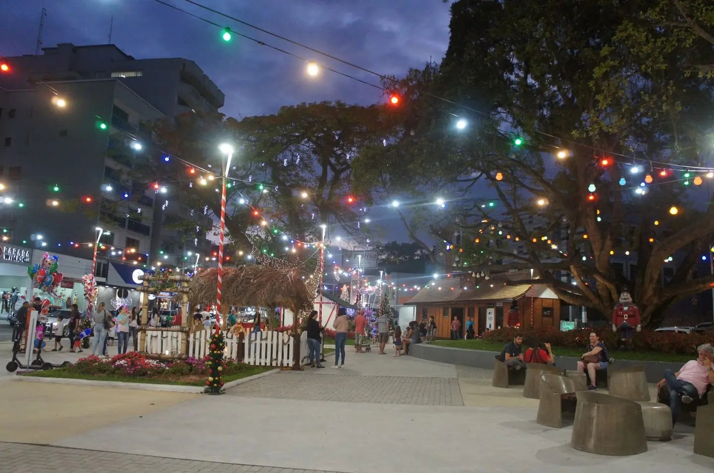 Natal 2021: Inscri&ccedil;&otilde;es abertas para atra&ccedil;&otilde;es art&iacute;sticas e culturais e feira de artesanato