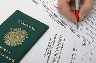 Senado aprova projeto que simplifica visto
