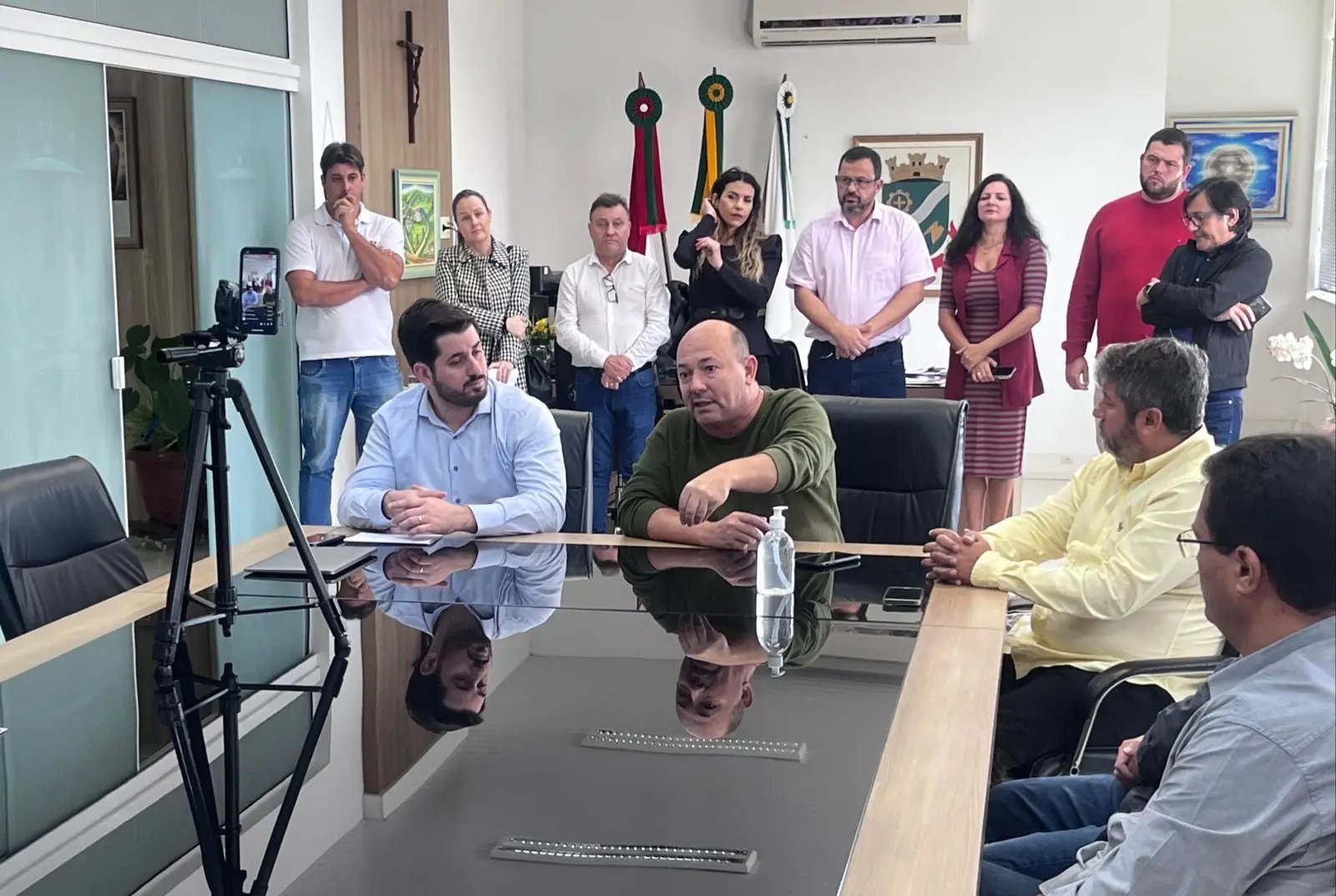 (V&Iacute;DEO) - V&atilde;o come&ccedil;ar as obras de drenagem na Primeiro de Maio