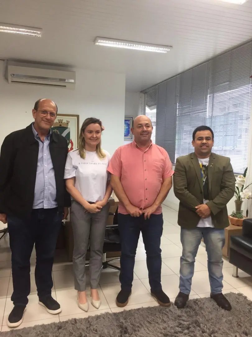 Coordenadora da Embratur visita Brusque 