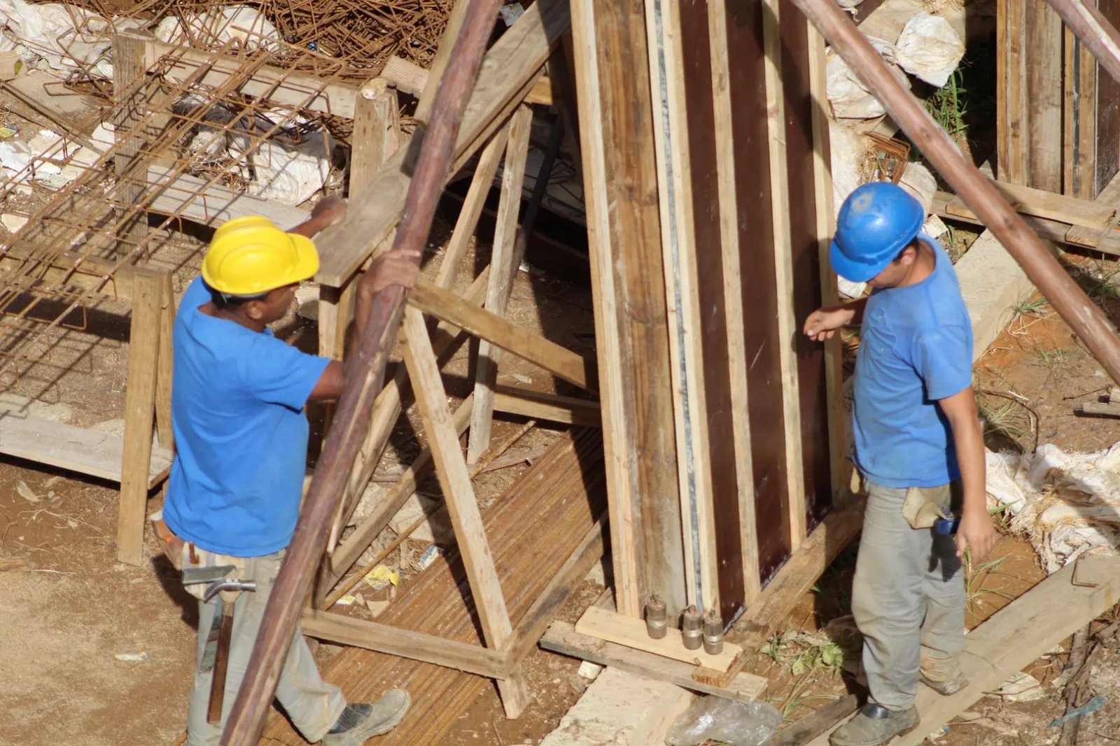Setor tem menor n&uacute;mero de demiss&otilde;es em mar&ccedil;o desde 2012