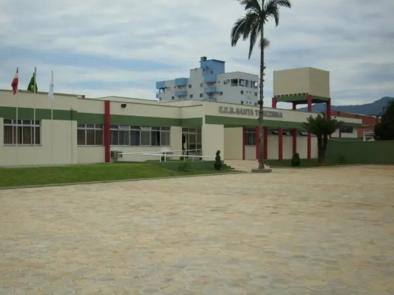 Escolas da regional recebem manutenção