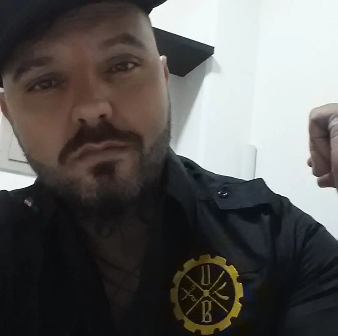 Divulgados hor&aacute;rio e sepultamento do tatuador encontrado morto 