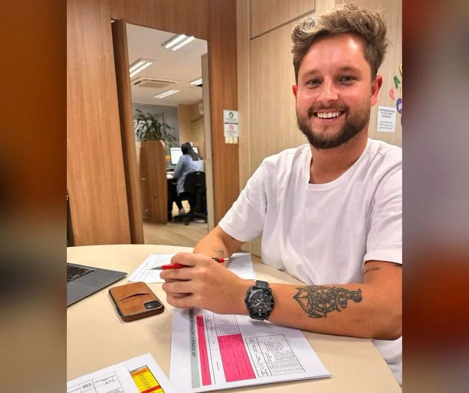 Diretor esclarece quebra de contrato da empresa de placas de ruas