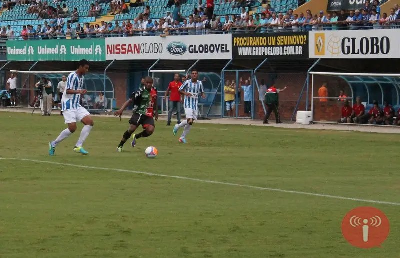Acompanhe o jogo ao vivo