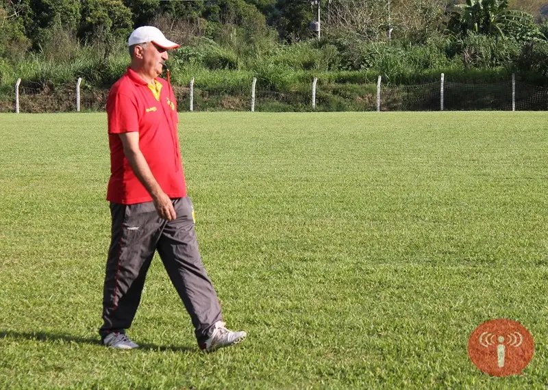 Joceli diz que pode surpreender Avaí