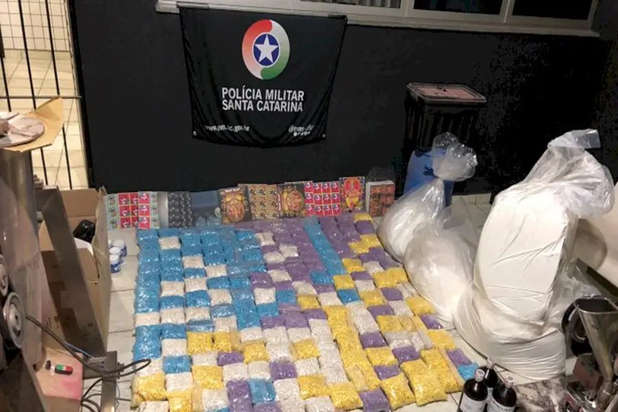 PMSC realiza maior apreens&atilde;o de ecstasy da hist&oacute;ria do pa&iacute;s