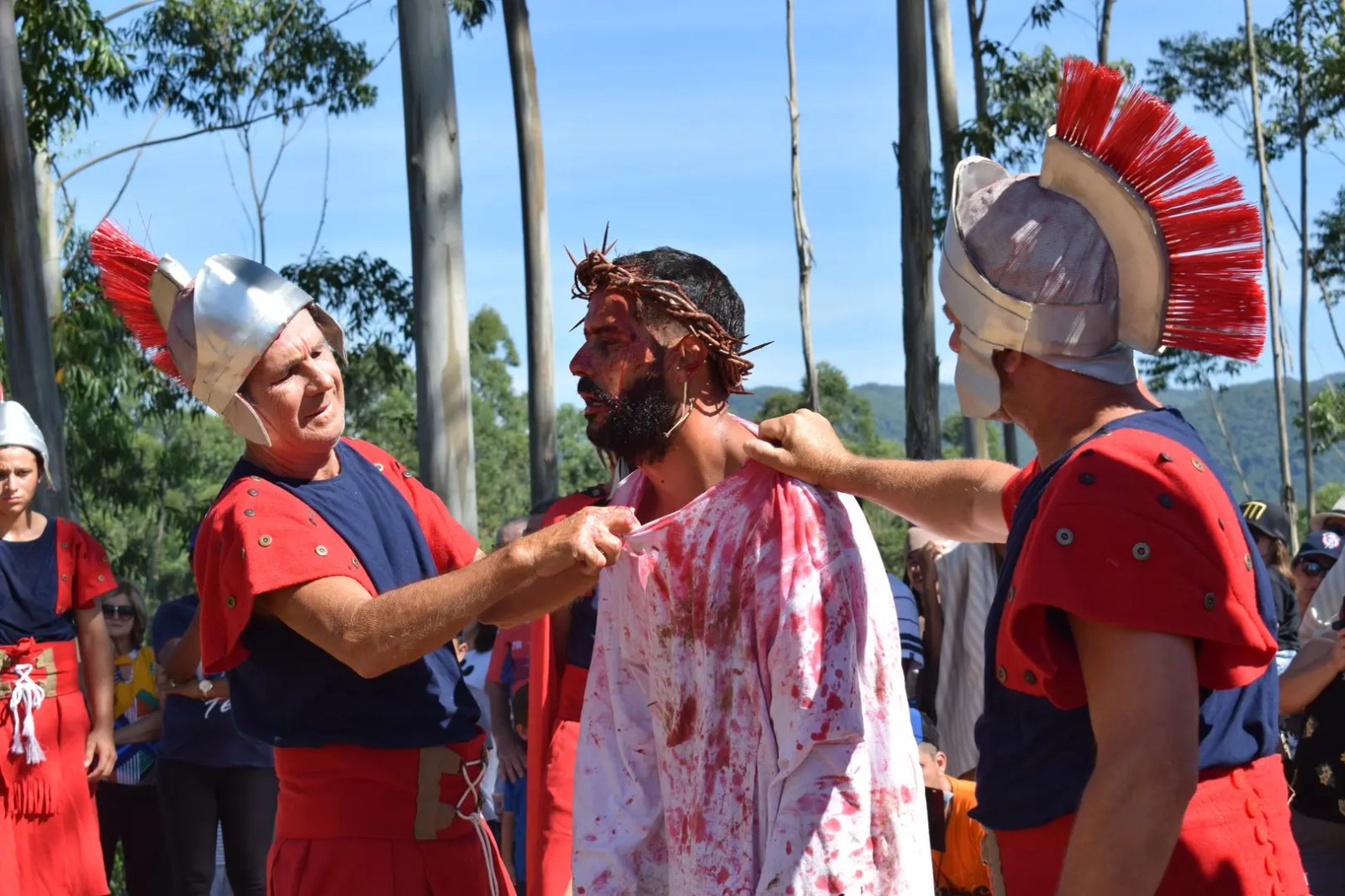 Comunidade Beth&acirc;nia convida fi&eacute;is a acompanharem celebra&ccedil;&otilde;es via internet nesta Semana Santa