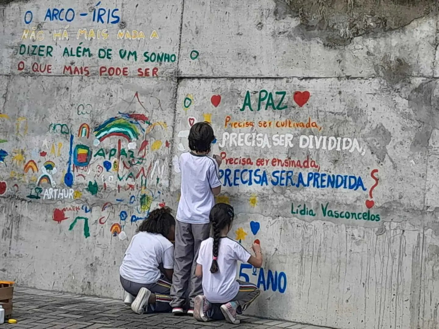 Rede Municipal de Ensino adotam campanha &ldquo;Abrace Sua Escola&rdquo; 