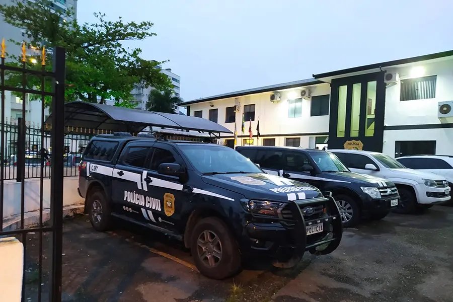 Opera&ccedil;&atilde;o Domin&oacute; prende 19 pessoas