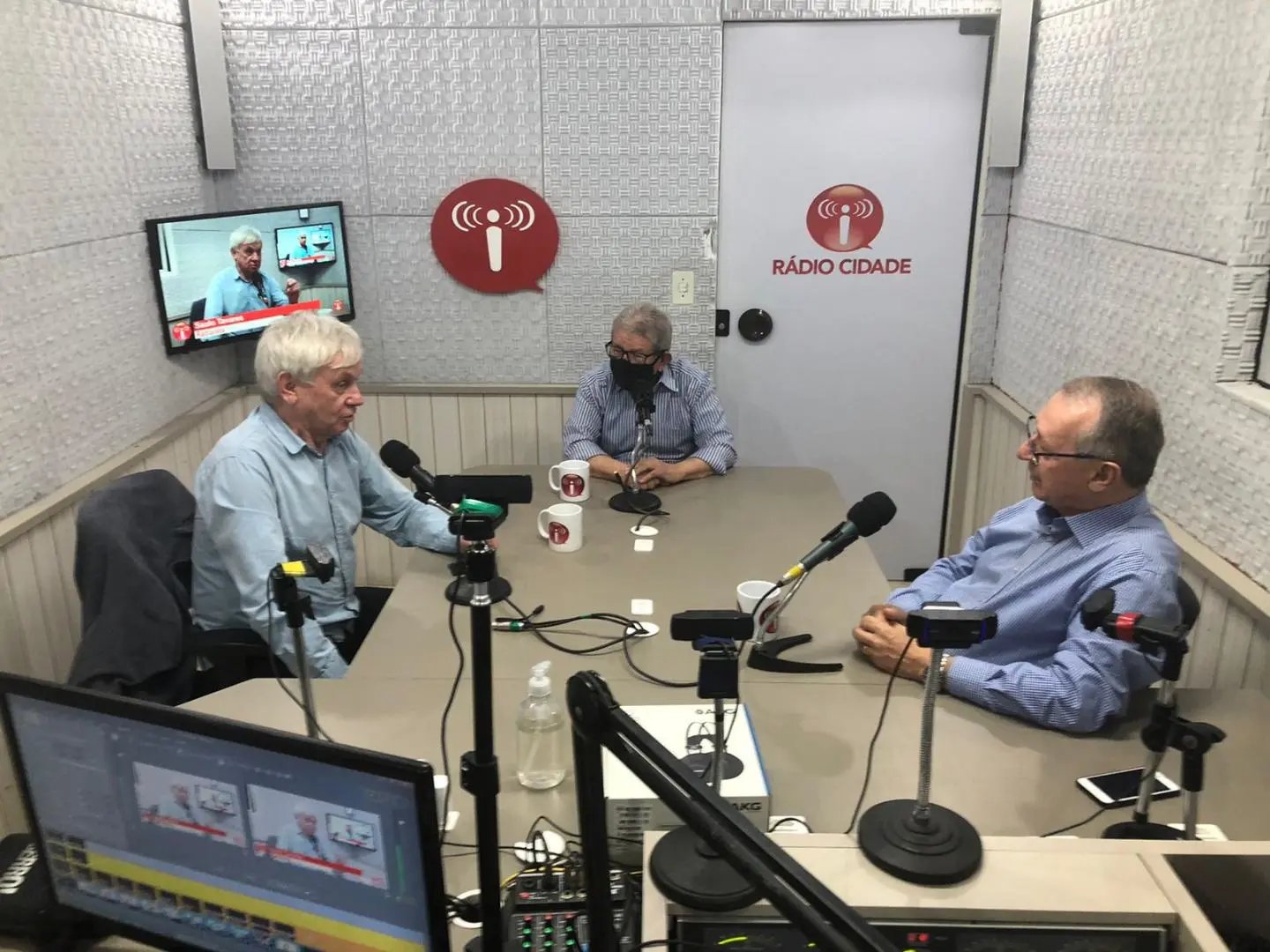 Aldo Fachinello, Dario Silva e Saulo Tavares compartilham hist&oacute;rias do r&aacute;dio em entrevista especial