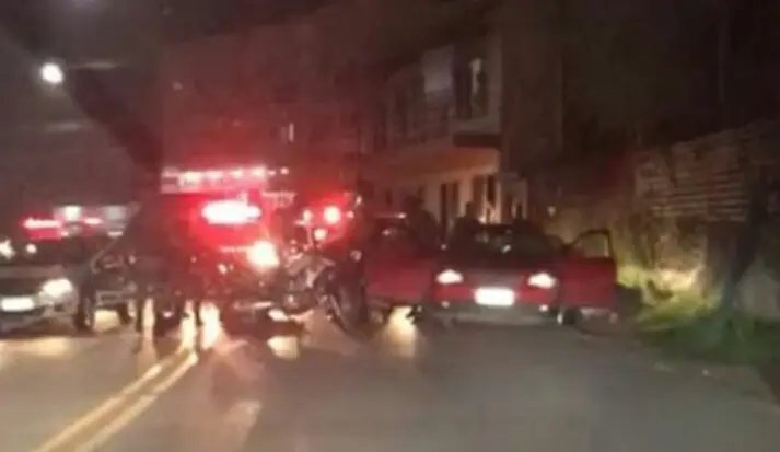 Perseguição por várias ruas termina com motorista na DP