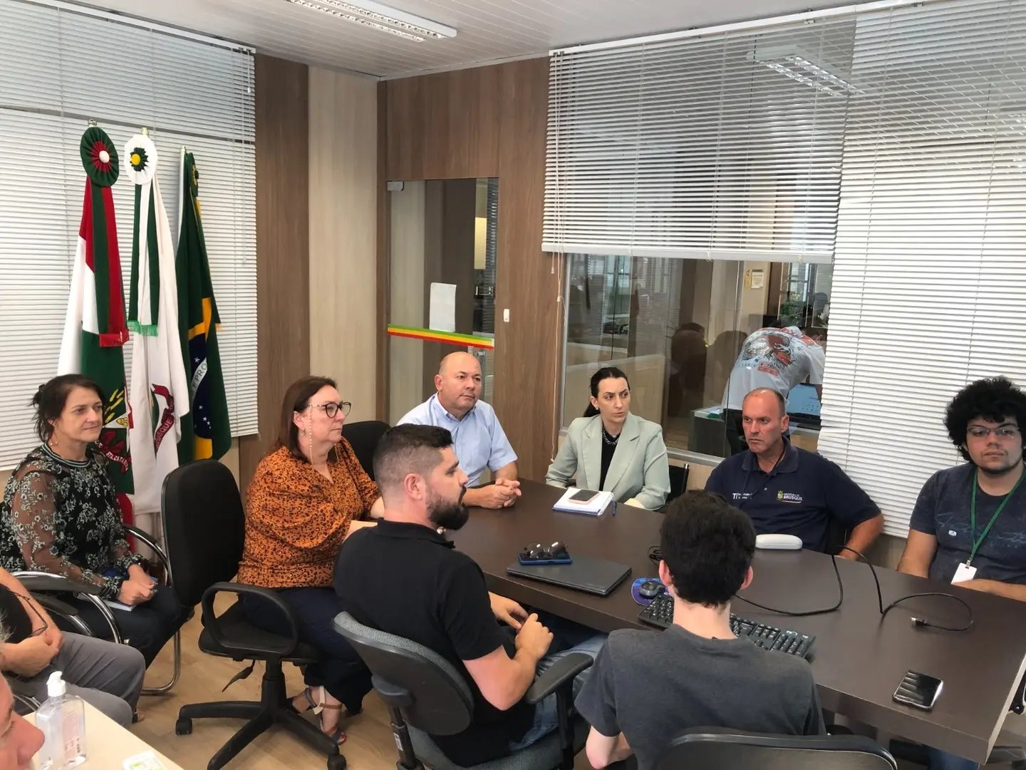 Escolas e creches da rede municipal de Brusque devem ter &lsquo;bot&atilde;o de alarme&rsquo;