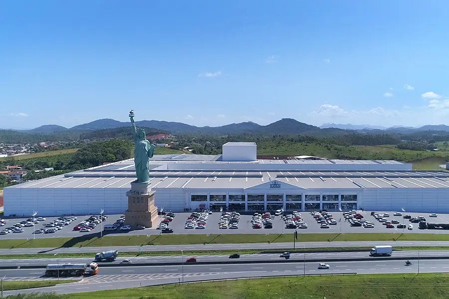 Havan lan&ccedil;a "Caminh&atilde;o Premiado" com sorteio de R$ 100 mil em pr&ecirc;mios