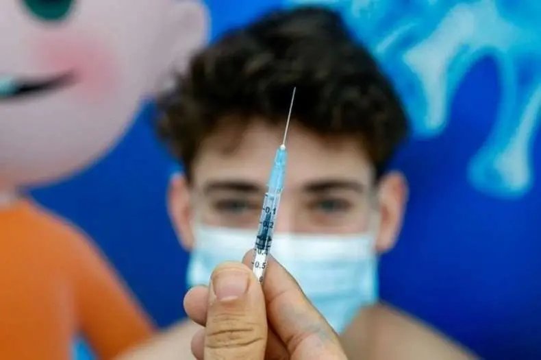 Brusque abre agendamento de vacina&ccedil;&atilde;o para a pr&oacute;xima semana de adolescentes 