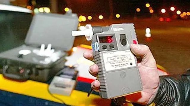 Motorista é parado em blitz e é enquadrado por embriaguez ao volante