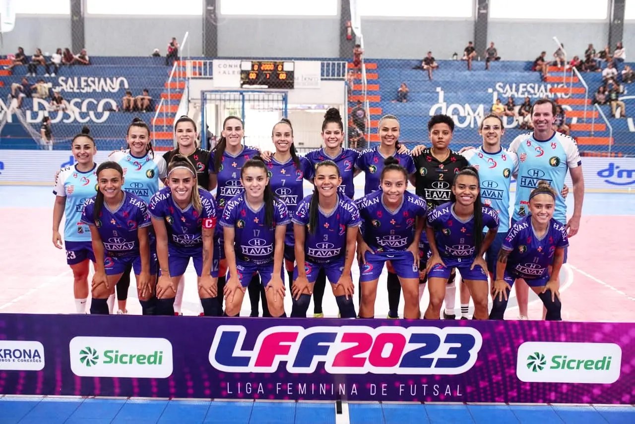 Barateiro Havan vence na estr&eacute;ia da Liga Feminina de Futsal