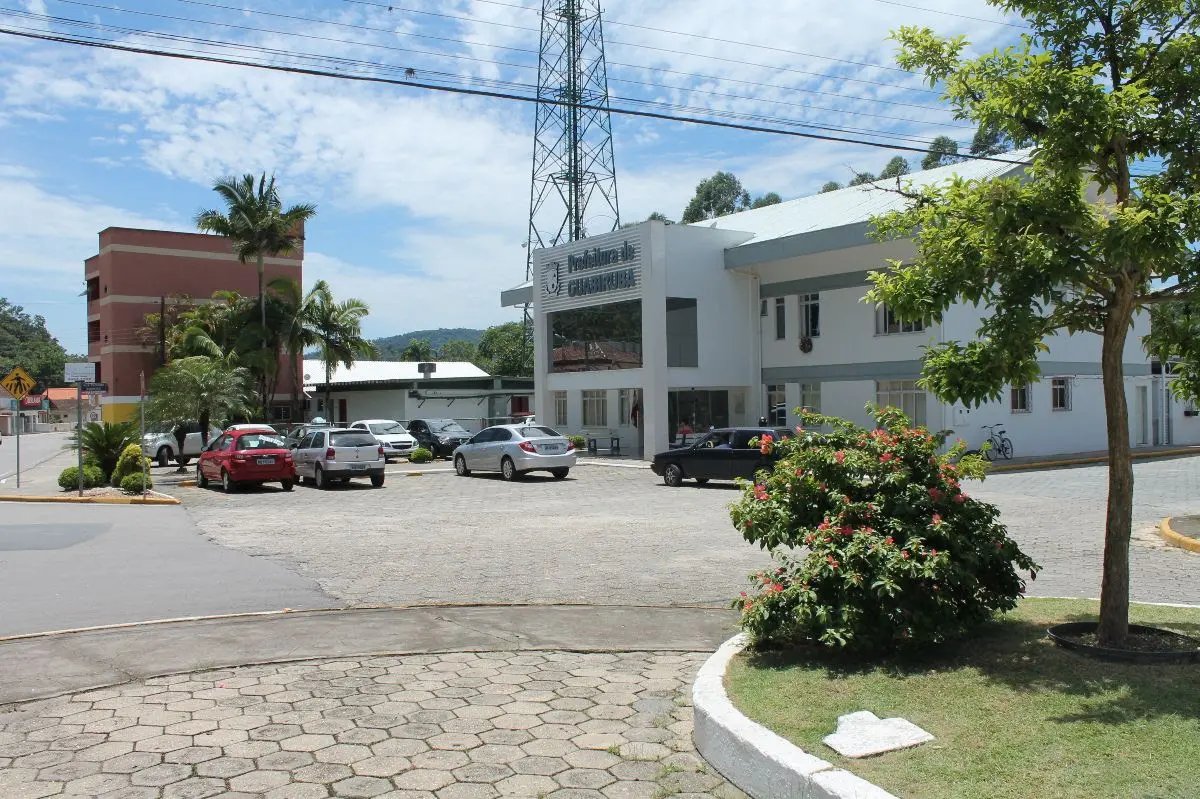 Guabiruba inicia a retomada gradativa das atividades