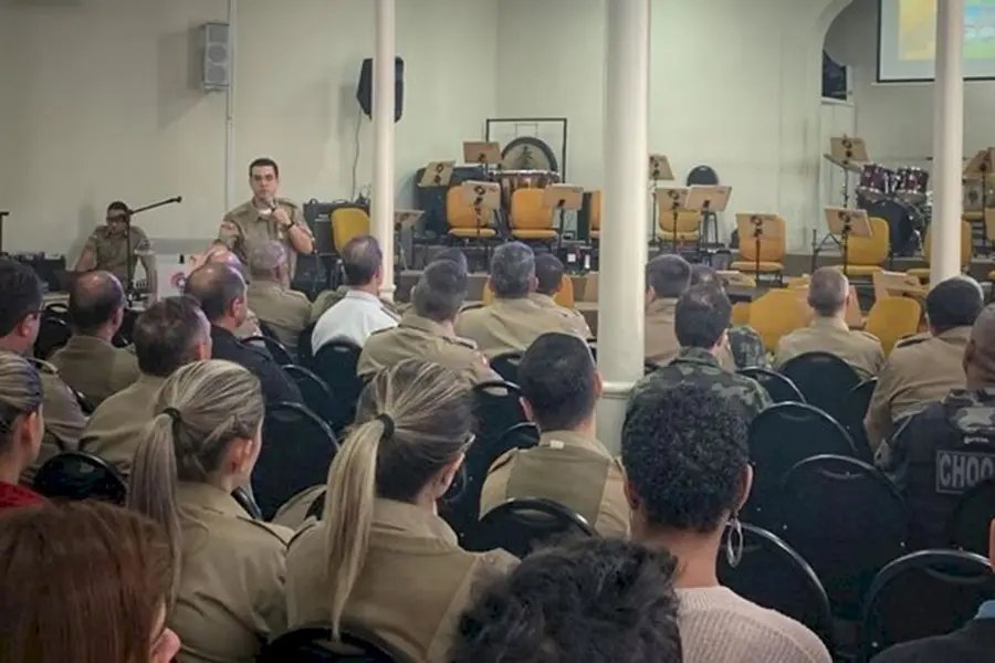 PMSC realiza palestras de preven&ccedil;&atilde;o ao suic&iacute;dio