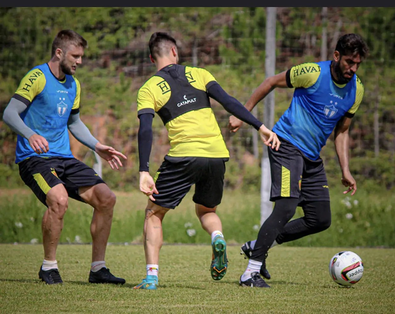 Brusque realiza treino t&aacute;tico no Olaria