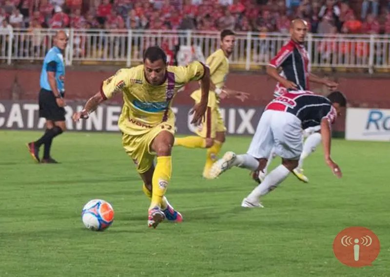 Comandante do Atlético estuda jogar fechado