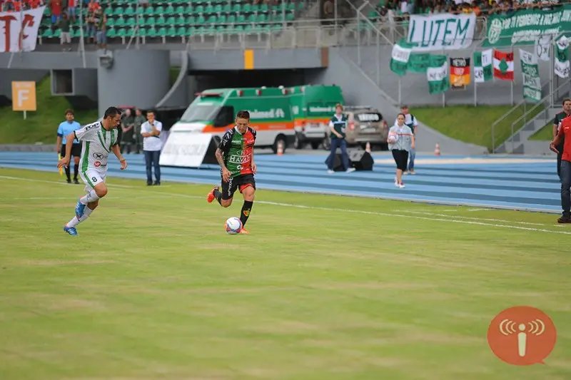 Brusque x Joinville é antecipado para sábado