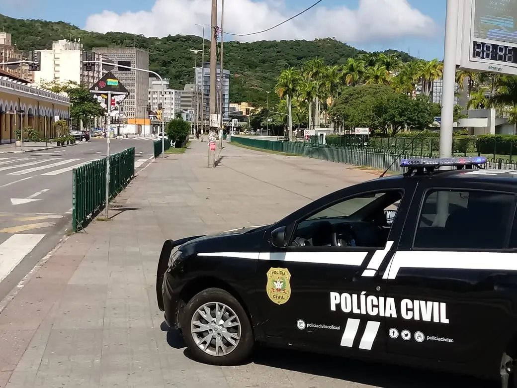 Pol&iacute;cia Civil fecha 1.778 estabelecimentos em Santa Catarina