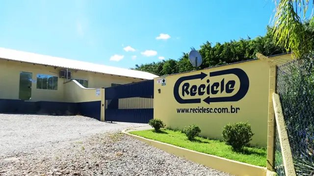 Recicle informa que a coleta de lixo por enquanto n&atilde;o sofrer&aacute; altera&ccedil;&otilde;es