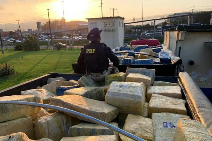 PRF faz maior apreens&atilde;o de drogas em SC, 24,5 toneladas