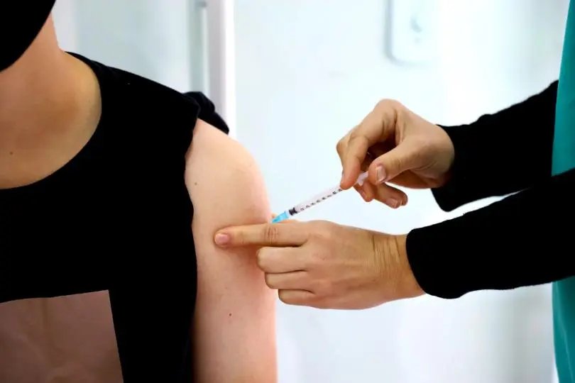 Botuver&aacute; promove vacina&ccedil;&atilde;o para adolescentes a partir desta sexta-feira 