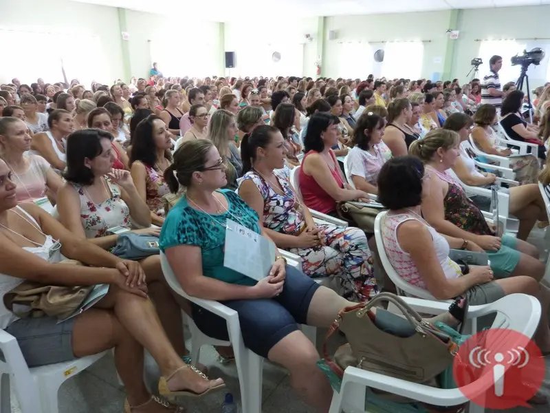 V Simpósio da Educação atrai profissionais
