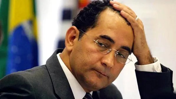 João Paulo Cunha renuncia ao mandato