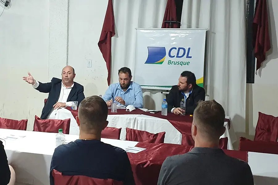 N&uacute;cleo CDL de Dom Joaquim se re&uacute;ne com prefeito