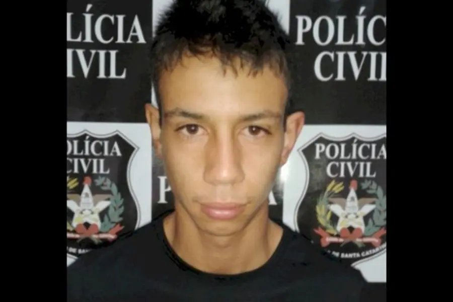 Homem que arrancou cora&ccedil;&atilde;o de preso &eacute; encontrado morto em cela
