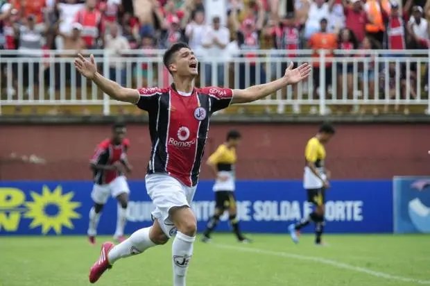 Primeira rodada tem 11 gols