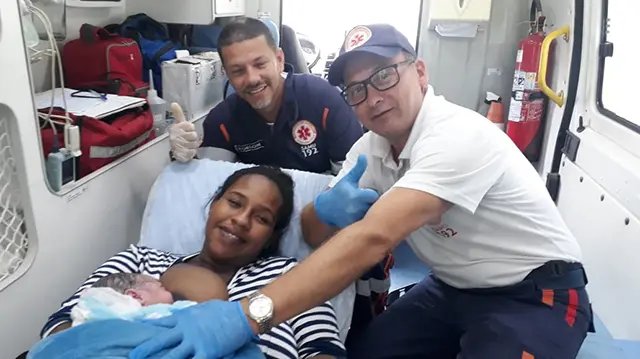 Samu auxilia mulher em p&oacute;s-parto