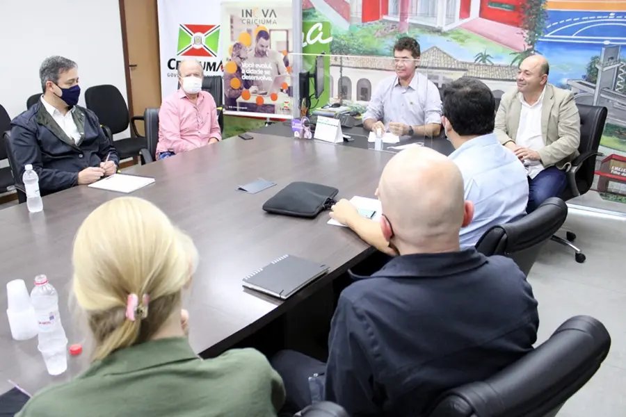 Prefeito Ari Vequi faz visita t&eacute;cnica a Crici&uacute;ma