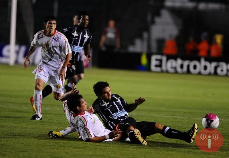 Time quer mudar histórico diante do Figueirense