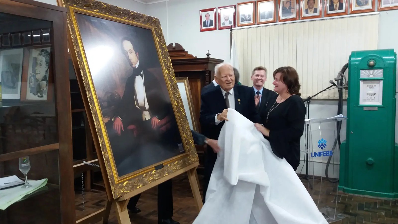 Apresentada a imagem do Bar&atilde;o Maximilian Von Schneeburg