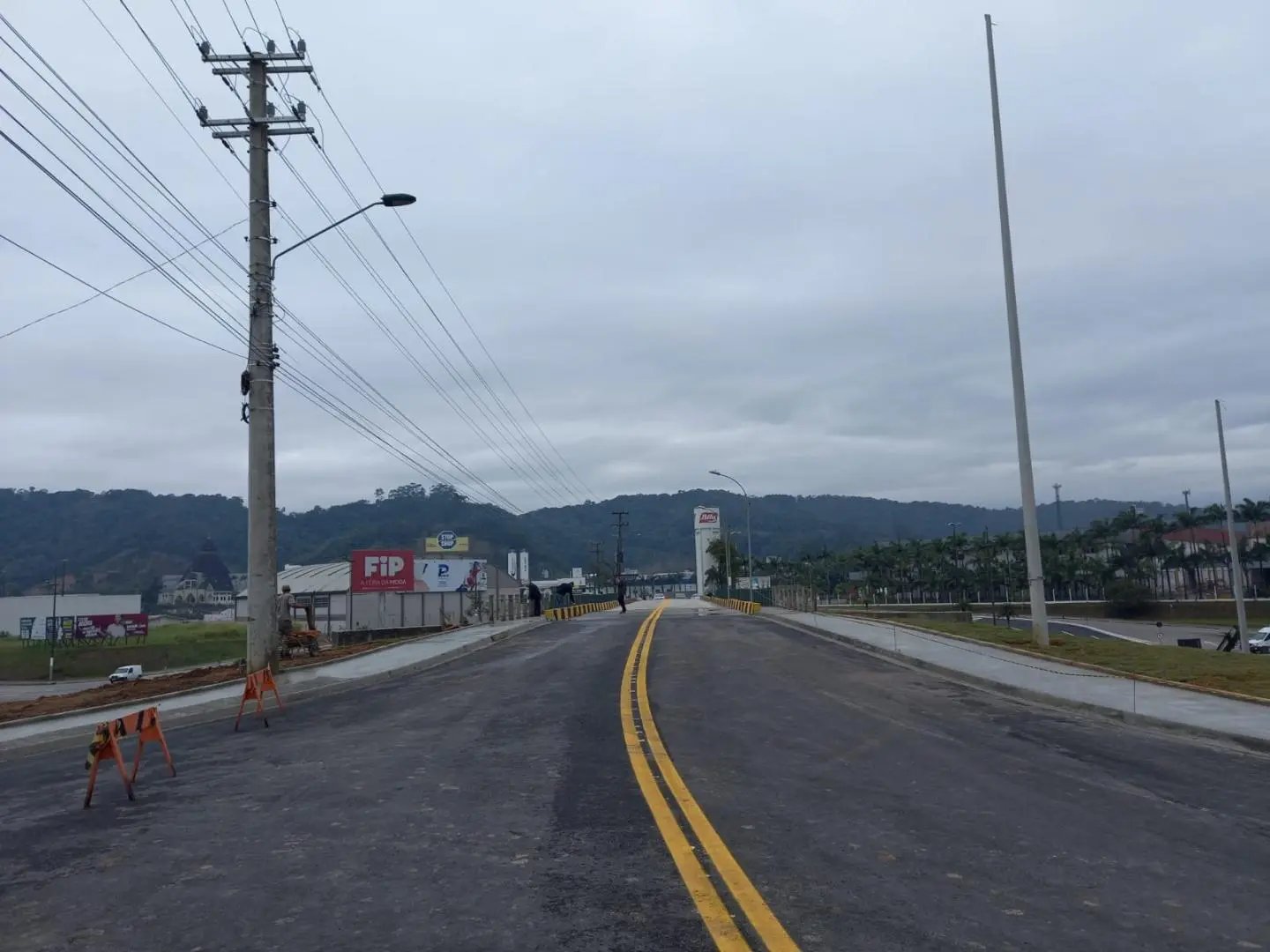 (V&iacute;deo) Ap&oacute;s 3 meses, ponte Santos Dumont &eacute; totalmente liberada 