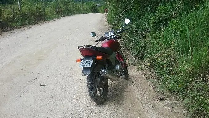 Moto furtada com placa de Brusque é encontrada em São João Batista