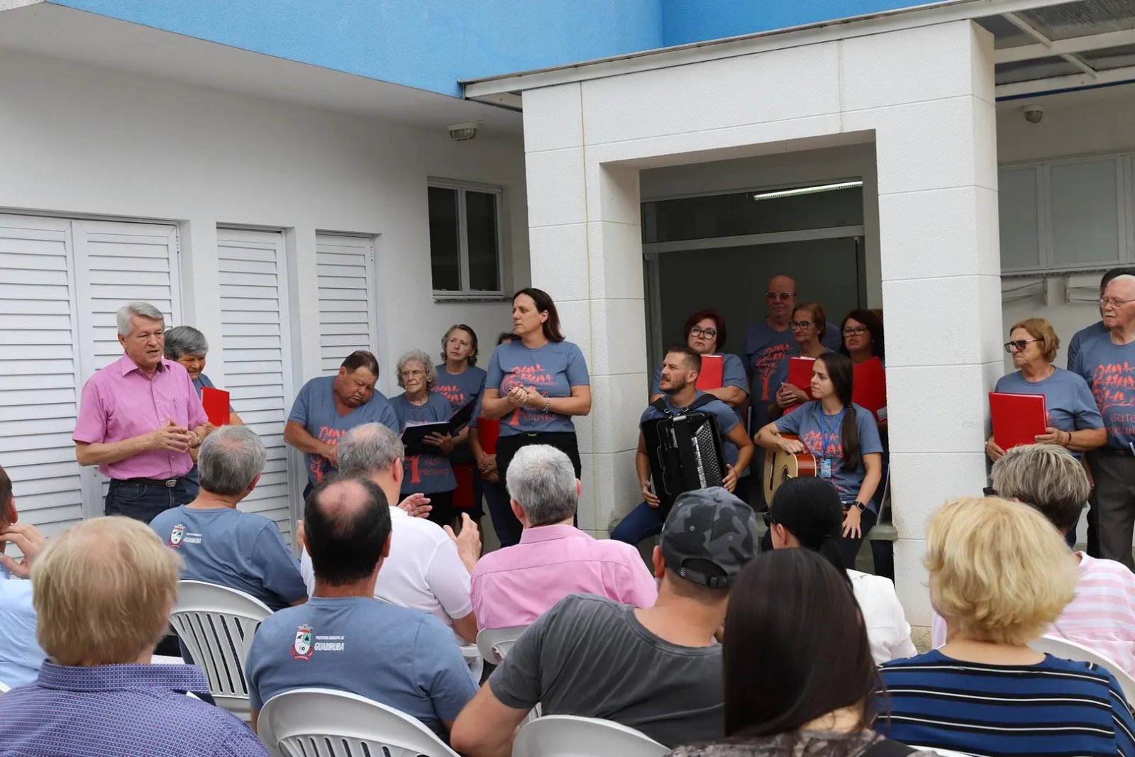 Comitiva de alem&atilde;es conhece como funcionam educa&ccedil;&atilde;o e sa&uacute;de p&uacute;blicas em Guabiruba