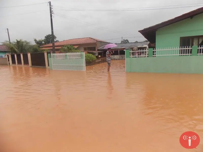 Chuva causa problemas também em Guabiruba