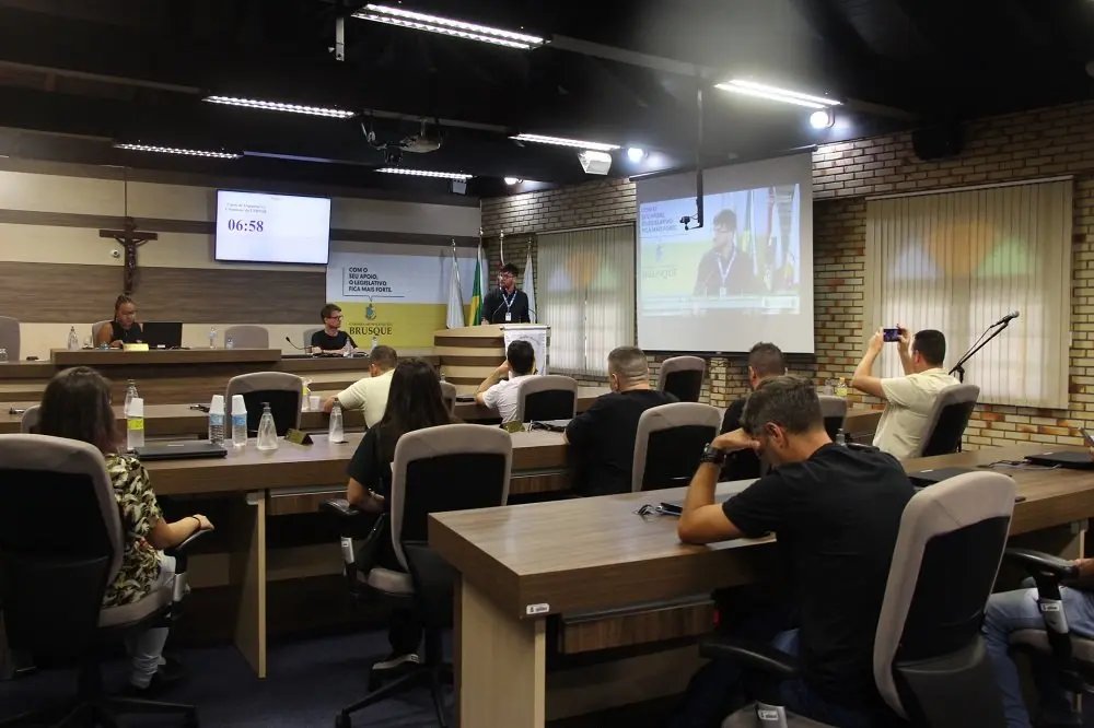 Plano Municipal de Mobilidade Urbana &eacute; analisado em Audi&ecirc;ncia P&uacute;blica