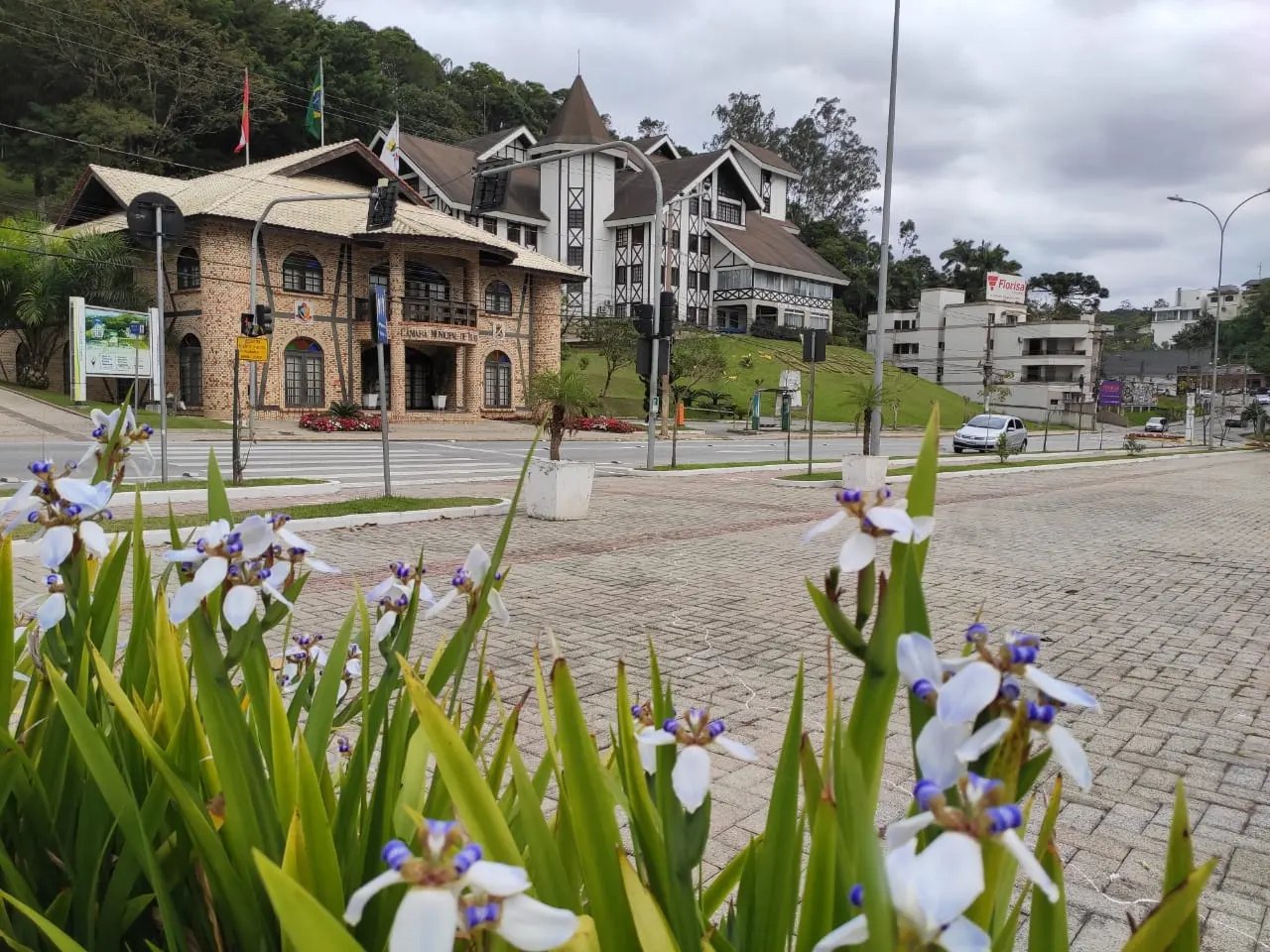 Sete pessoas receber&atilde;o o t&iacute;tulo de cidad&atilde;o honor&aacute;rio 