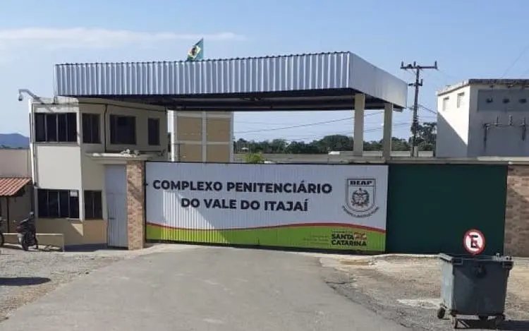Em dois dias, tr&ecirc;s presos fogem do Complexo Prisional em Itaja&iacute;