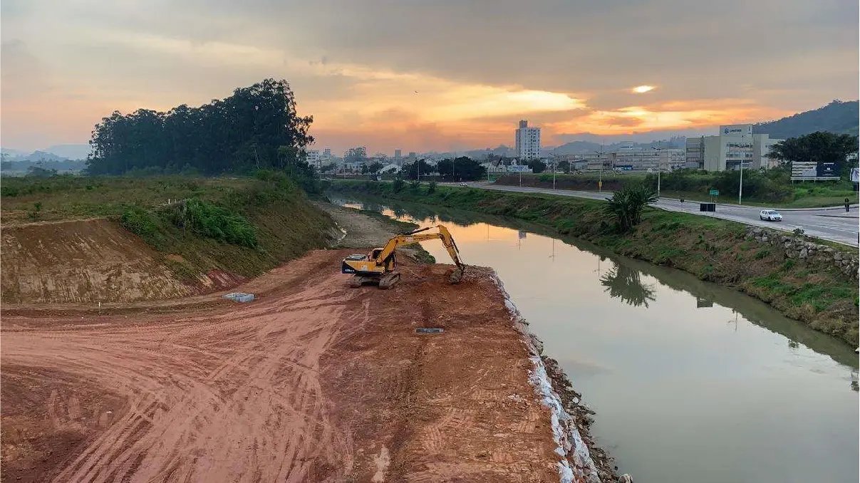Secretaria municipal de Infraestrutura Estrat&eacute;gica apresenta relat&oacute;rio do primeiro semestre